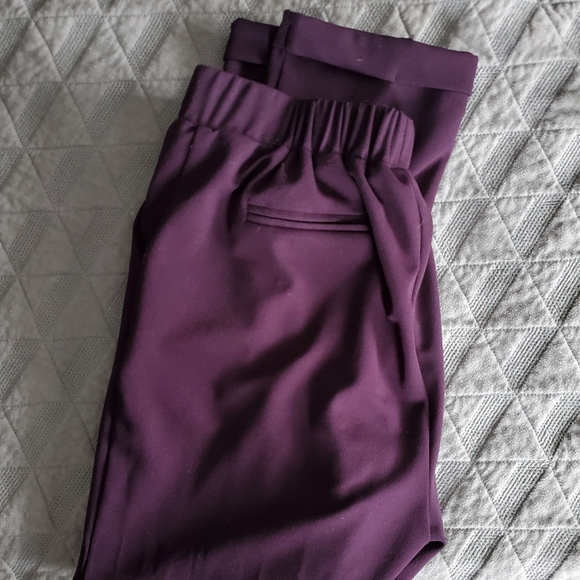 Agnes & Dora Plum Weekday Pant - Picture 2 of 3